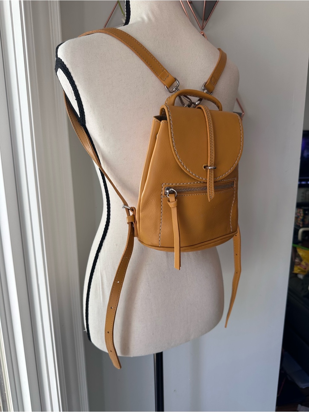 ROOTS 100% Leather Mustard Yellow Mini Backpack Bag Purse Handbag Made in Canada